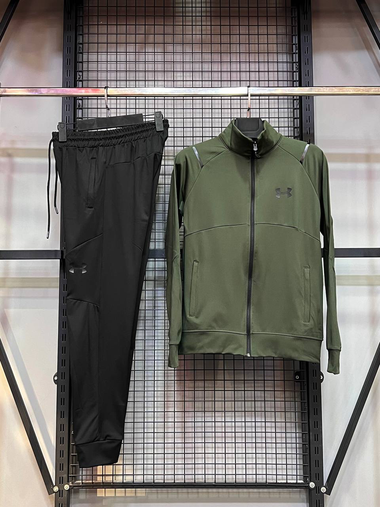 Under Armour Tracksuit